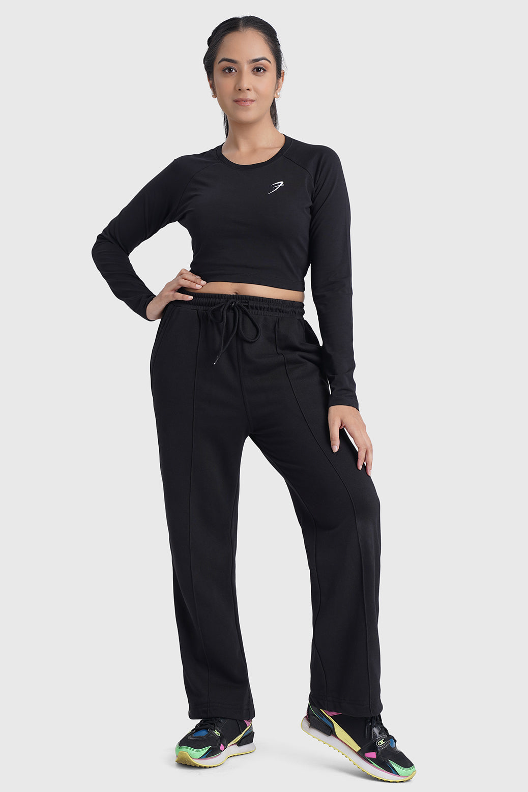 Heritage Women Crop Top T-shirt Black