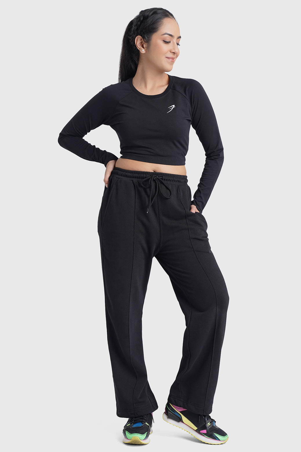 Heritage Women Crop Top T-shirt Black