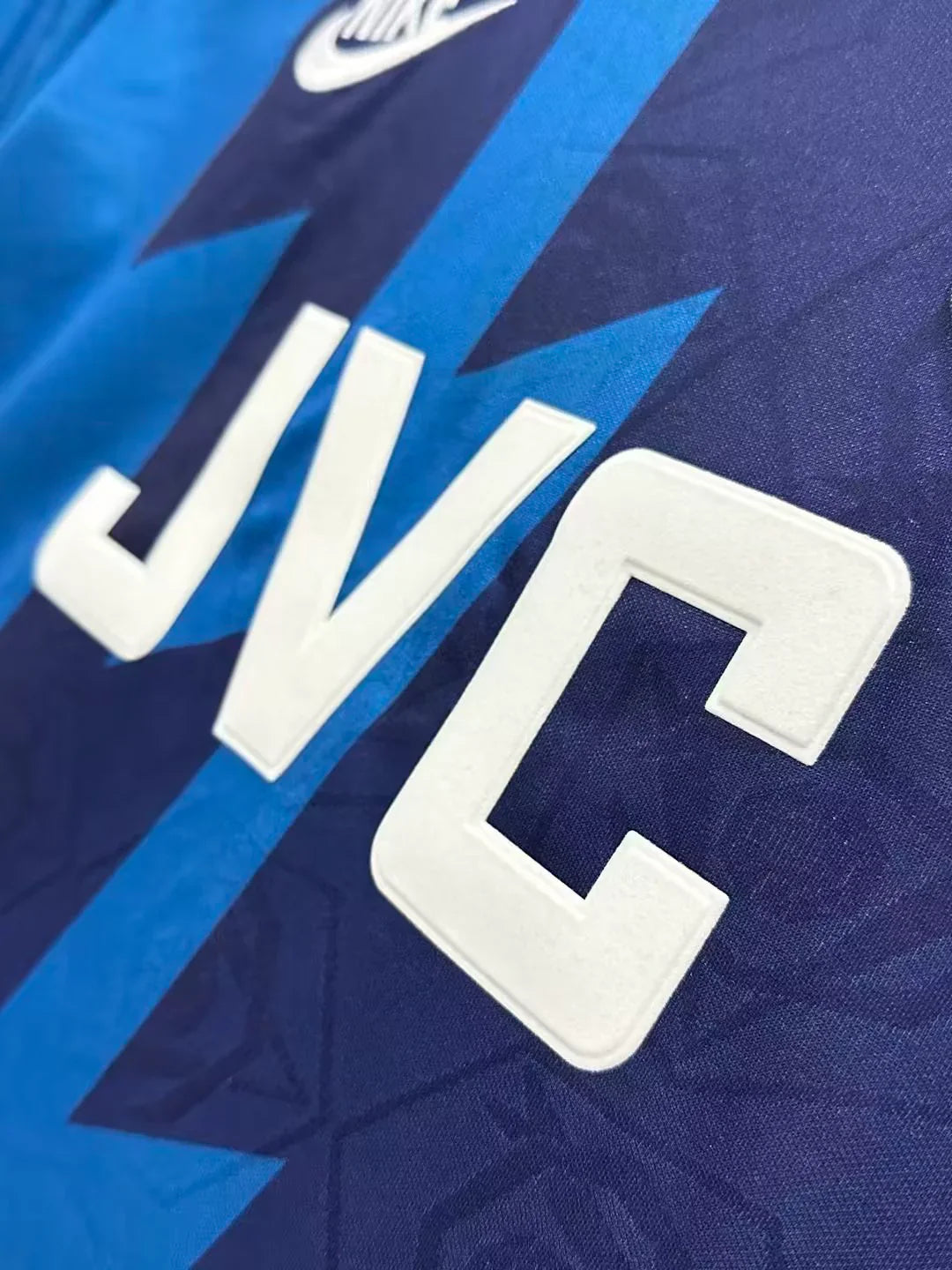 Arsenal 1995/96 Away Long Sleeve Jersey