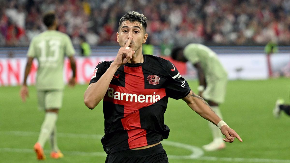 Bayer 04 Leverkusen 2023/24 Home Jersey