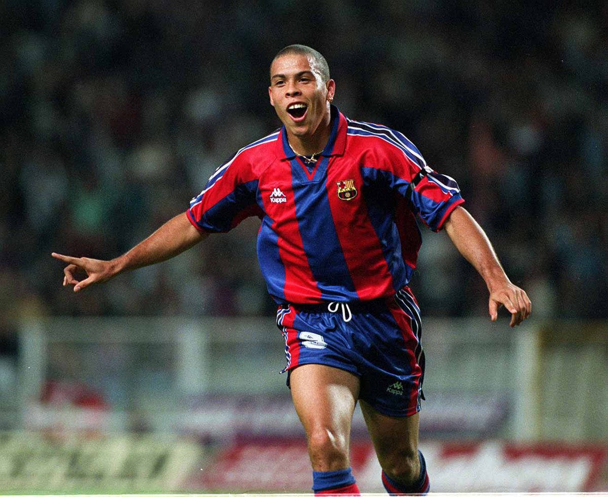 FC Barcelona 1996/97 Home Jersey
