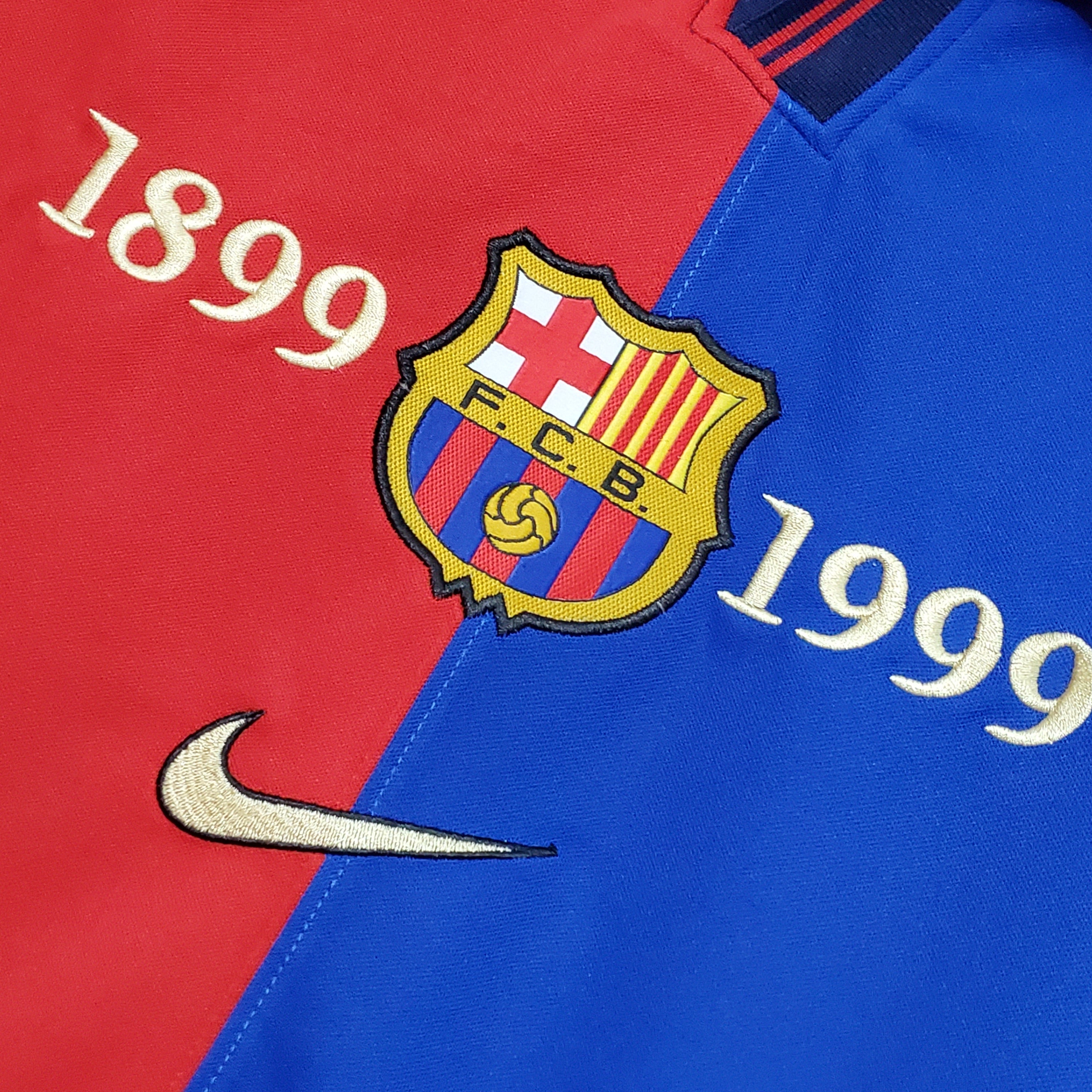 FC Barcelona 1999/00 Home Jersey