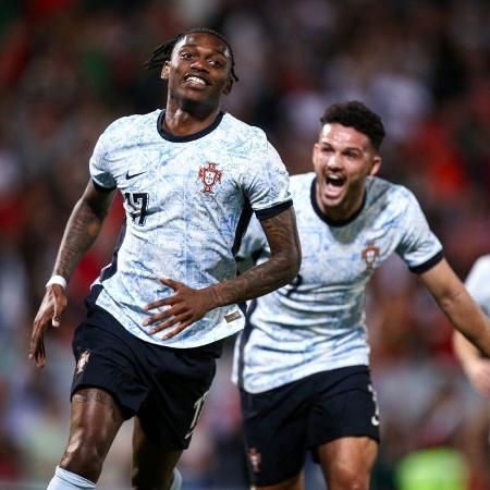 Portugal 2024/25 Away Jersey