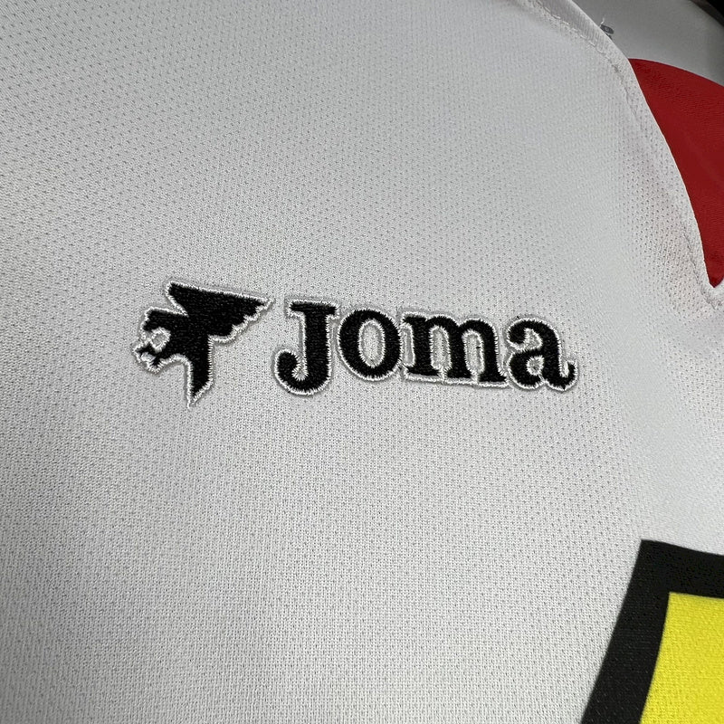 Rayo Vallecano 2001/02 Home Jersey